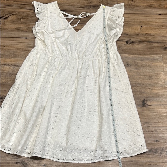 Jessica Simpson White Eyelet Women’s Dress - Picture 9 of 11